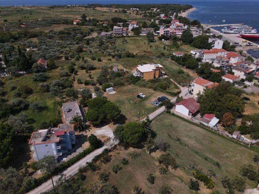 Prínos Pension Lakis المظهر الخارجي الصورة